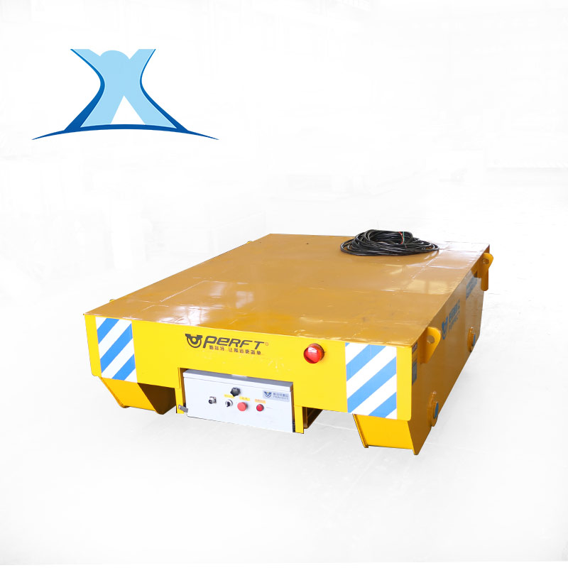 拖攬供電平板車(chē)